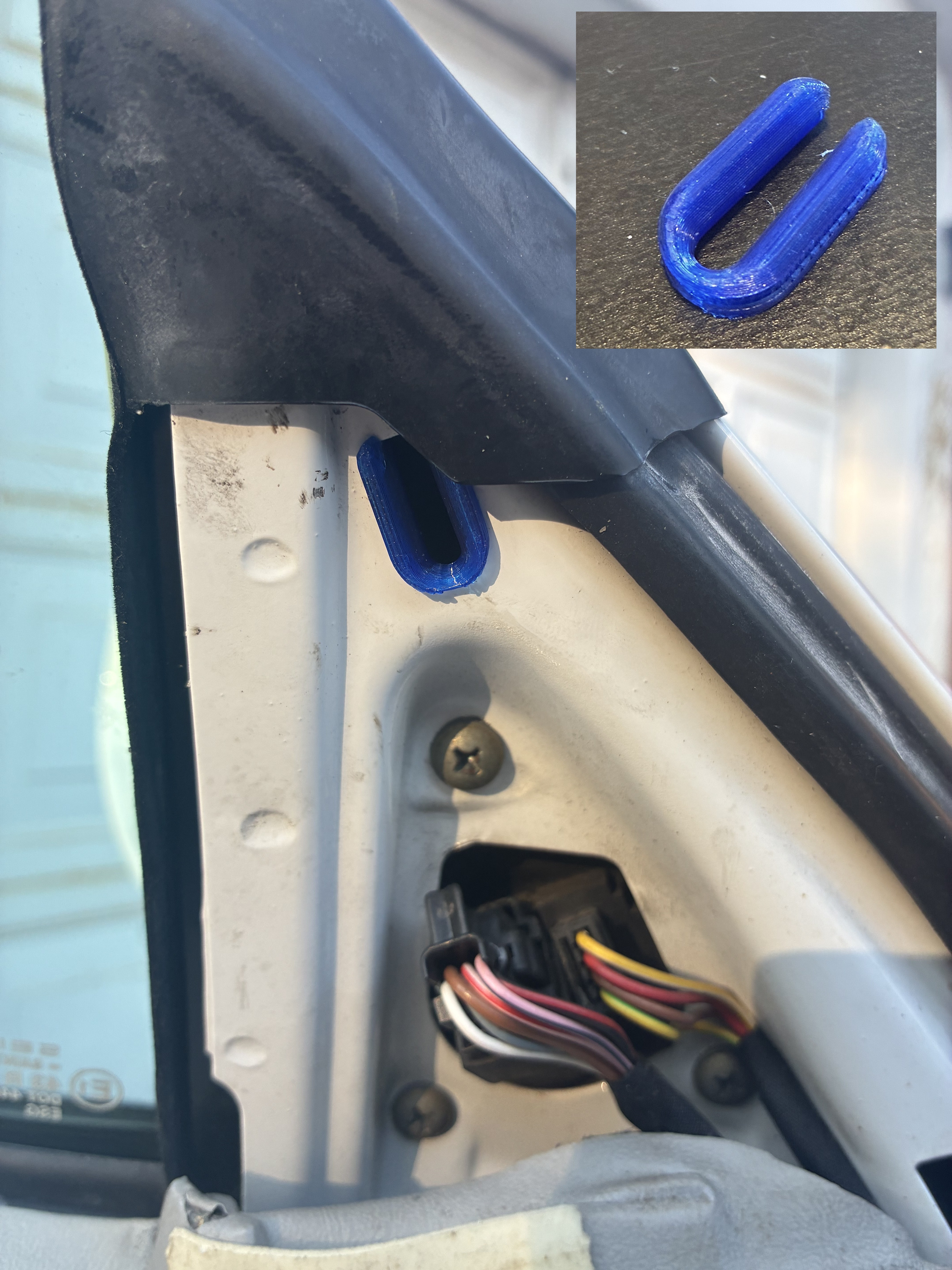 Mercedes R129 Door Triangle Trim 1297200711 1297200811 thumbnail
